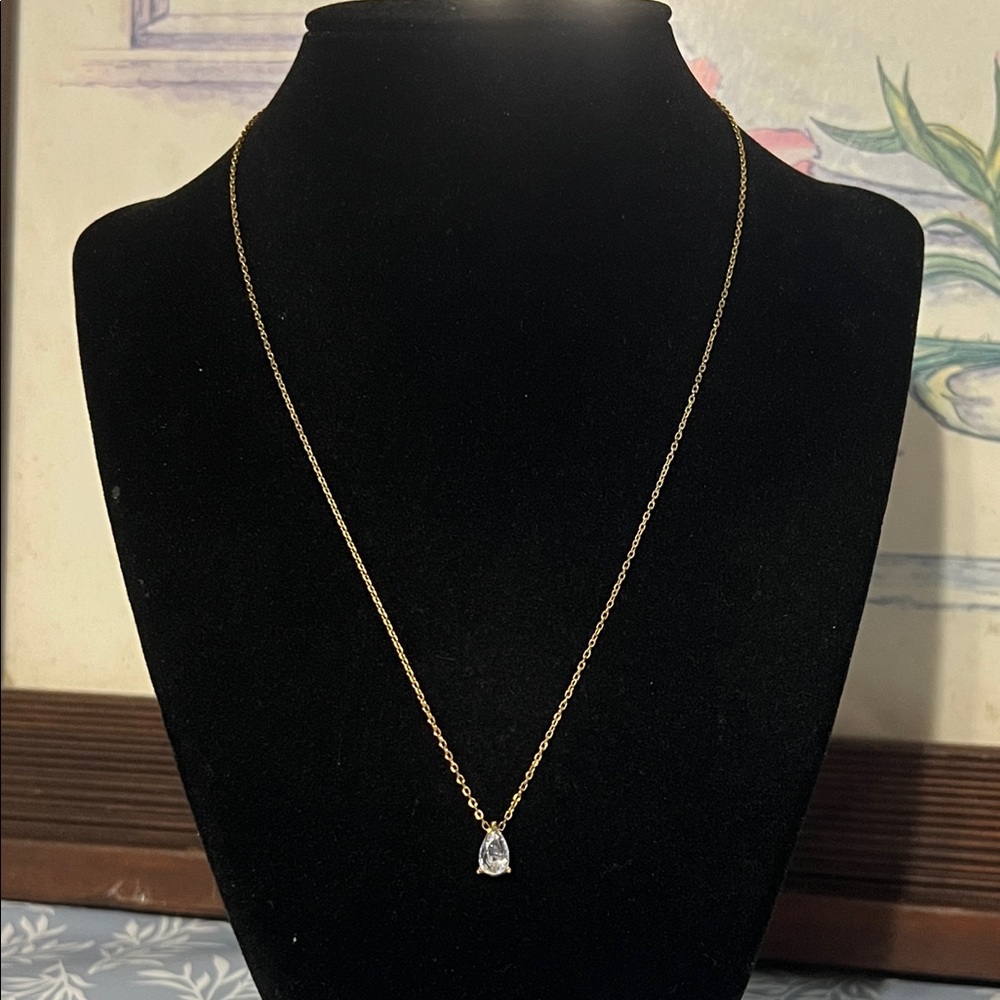 Gold plated stainless steel pear stone necklace